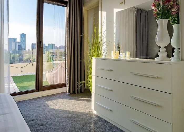 Downtown Floreasca Penthouse With Jacuzzi&sauna Apartment *