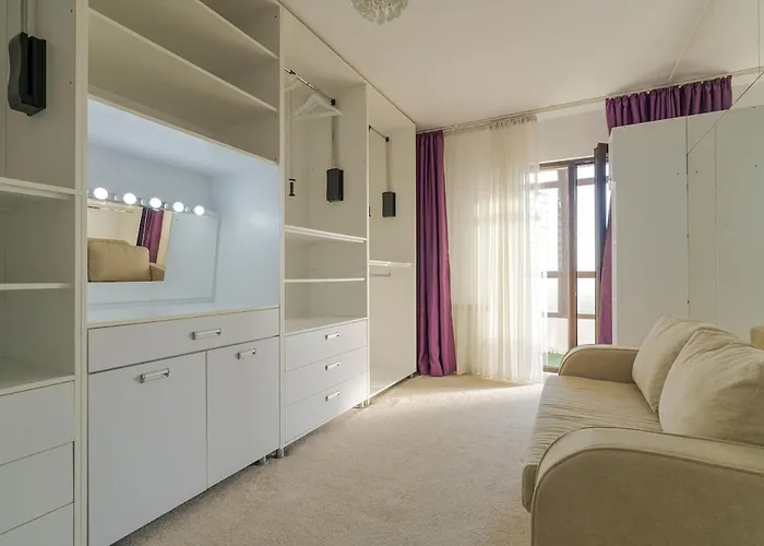 Downtown Floreasca Penthouse With Jacuzzi&sauna Apartment