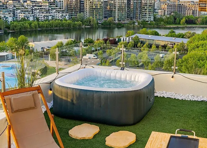 Apartment Downtown Floreasca Penthouse With Jacuzzi&sauna Bucharest