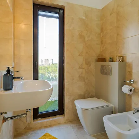 Downtown Floreasca Penthouse With Jacuzzi&sauna *