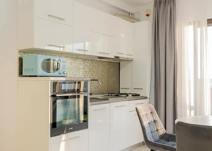 Downtown Floreasca Penthouse With Jacuzzi&sauna *