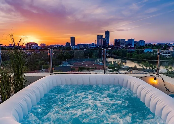 Downtown Floreasca Penthouse With Jacuzzi&sauna Apartment Bucharest