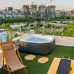 Апартаменти Downtown Floreasca Penthouse With Jacuzzi&sauna Бухарест