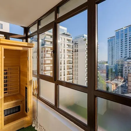 Downtown Floreasca Penthouse With Jacuzzi&sauna Апартаменти Бухарест